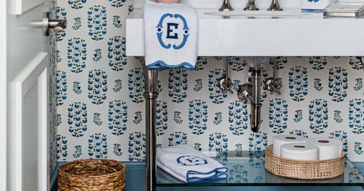 Moulon Hand Towel & Tissue Cover | Leontine Linens